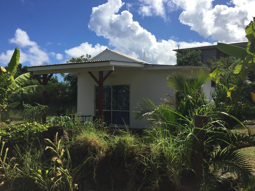 Hotel Atavai Hanga Roa Esterno foto