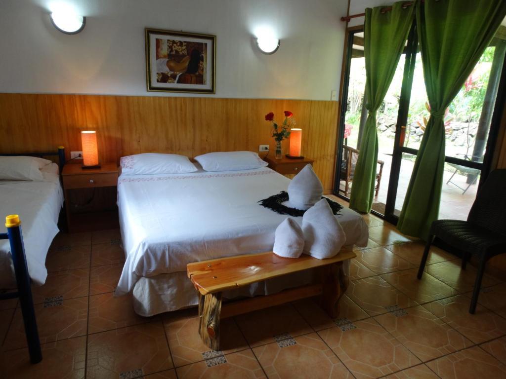 Hotel Atavai Hanga Roa Esterno foto